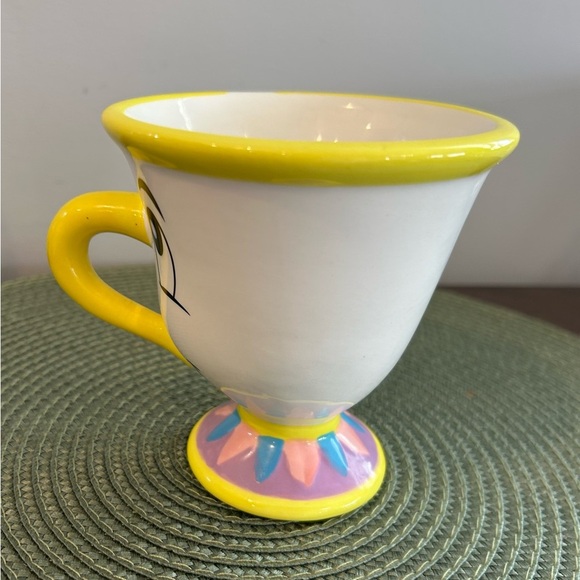 Disney Beauty & the Beast Ceramic 10oz " Mrs. Potts Chip" Mug no box is Vintage. - Picture 4 of 8